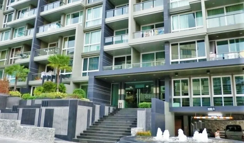 Apus Condo - Central Pattaya, Паттайя