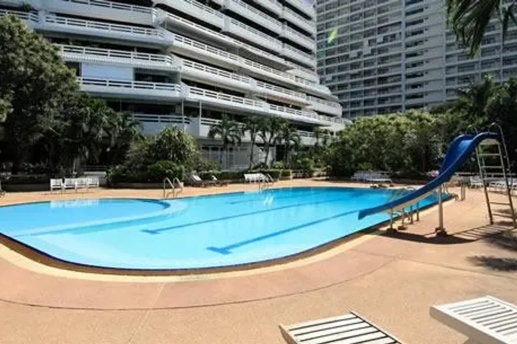 Grand condotel - Jomtien, Паттайя