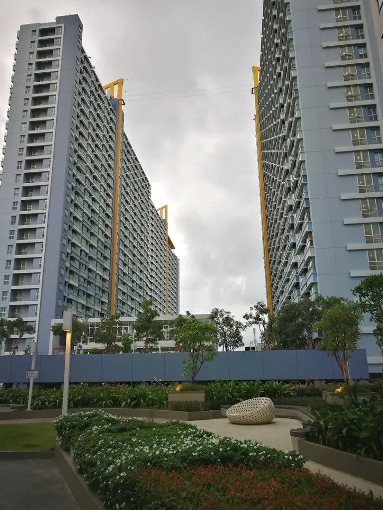 Lumpini Park Beach Jomtien: фасад комплекса