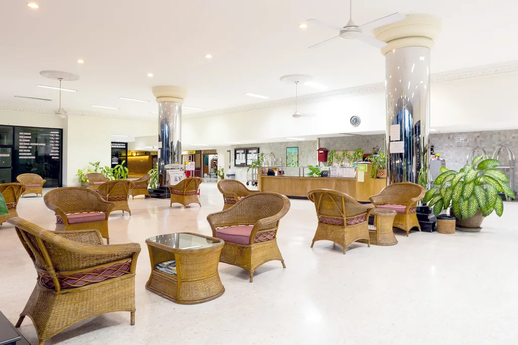 Jomtien Complex Condotel - Jomtien, Паттайя