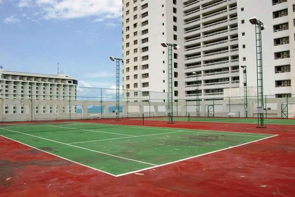 Metro Jomtien Condotel - Jomtien, Паттайя
