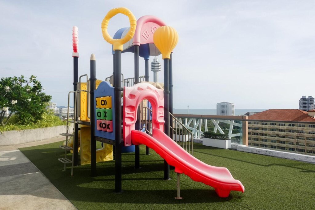 Water park - Pratamnak, Паттайя