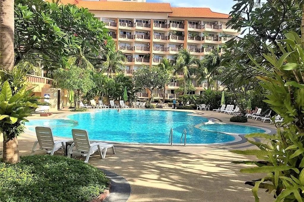 Royal Hill Resort — Pratamnak