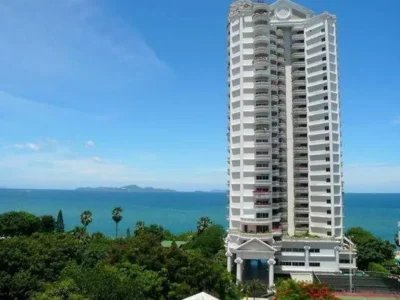 Silver Beach Wongamat