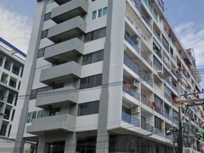 Sombat Condoview