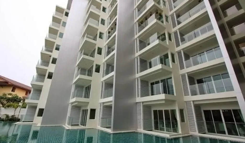 Sunset Boulevard Residence 2 - Pratamnak, Паттайя
