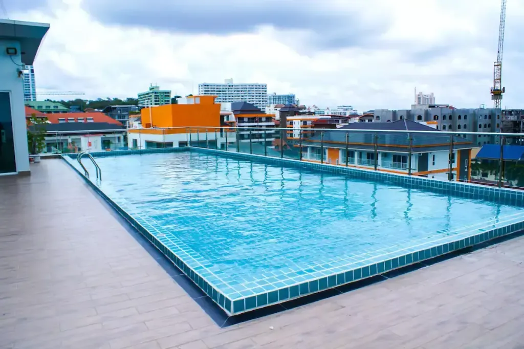 Sunset Boulevard Residence 2 - Pratamnak, Паттайя