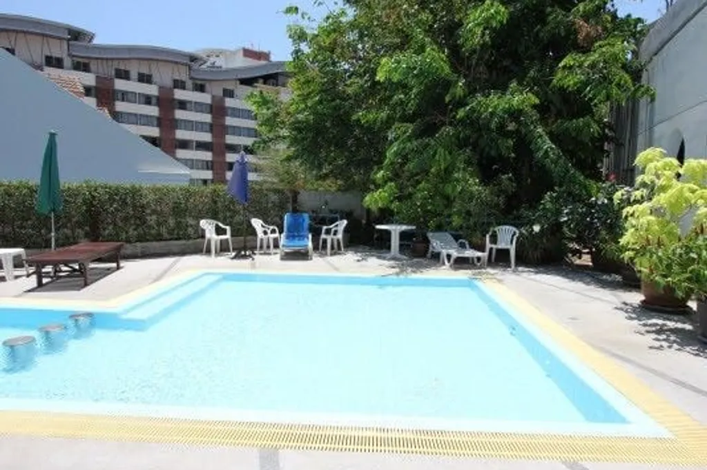 The Peak Condo - Pratamnak, Паттайя