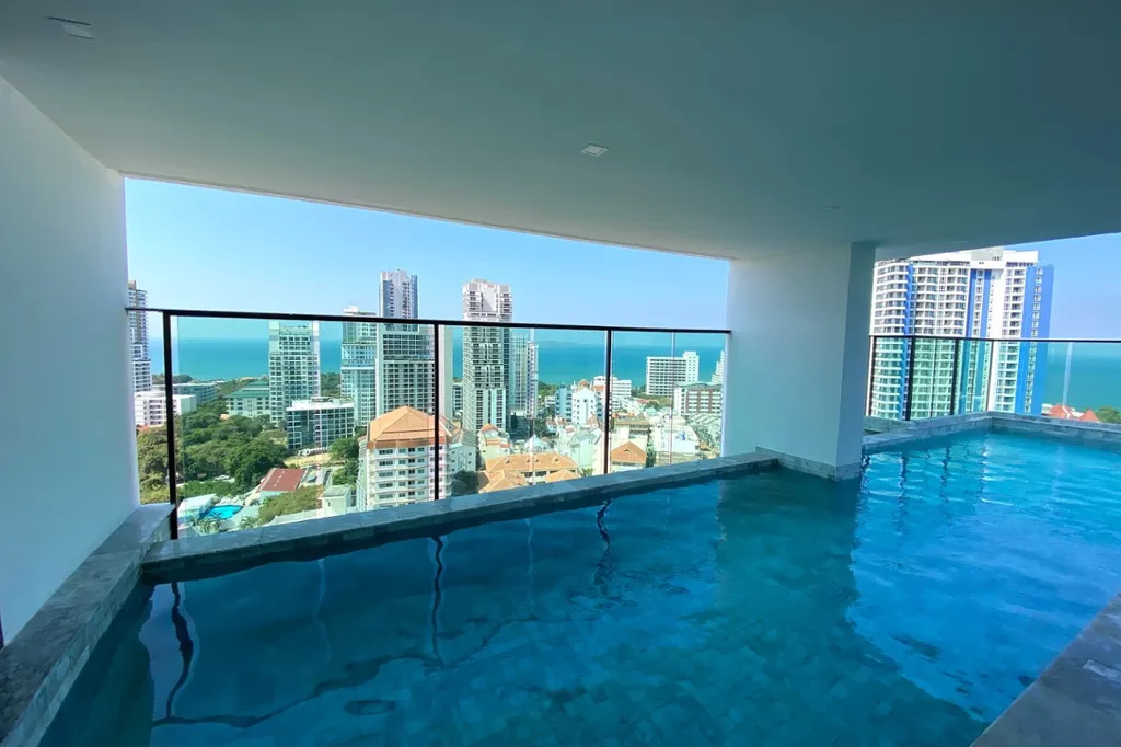 The Jewel Condominium - Pratamnak, Паттайя