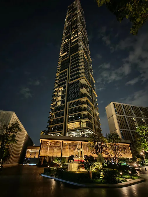 Four Seasons Private Residences