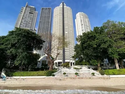 Квартира с 2 спальнями 125 м² в Sky Beach Condominium Pattaya — вид на море