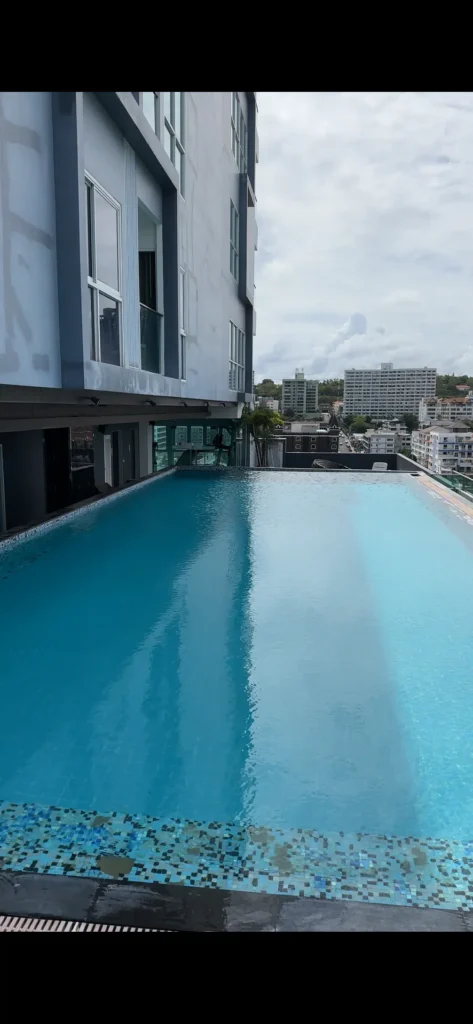 One Tower Pratumnak Pattaya — квартиры рядом с морем в районе Pratumnak — Pratamnak