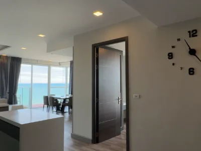 3-bedroom квартира 130 кв.м в Cetus Beachfront Pattaya — прямой вид на море