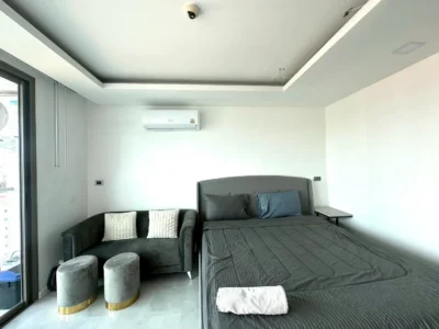 Студия 31 м² в The Peak Towers Pratumnak — вид на море