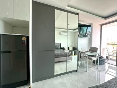 Студия 31 м² в The Peak Towers Pratumnak — вид на море