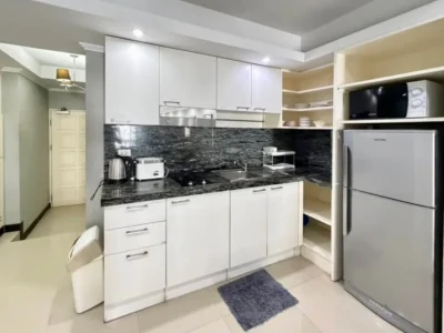 Jomtien Complex Condotel — студия 67 м² с видом на море