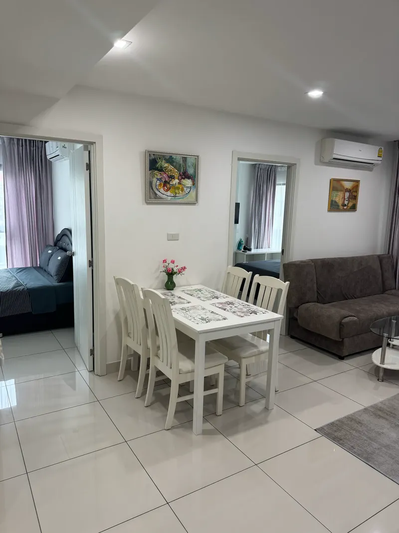 Siam Oriental Plaza — 2 спальни, 63 м²