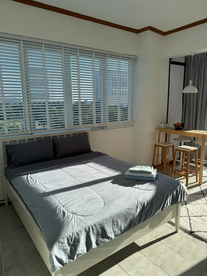 Thep Thip Mansion — Студия, 28.3 м²