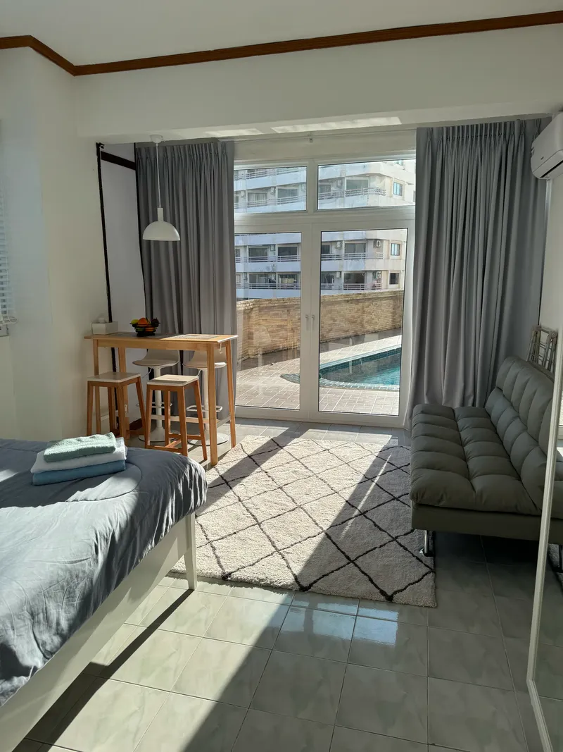 Thep Thip Mansion — Студия, 28.3 м²