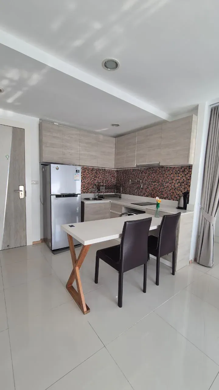 Acqua Condo Jomtien — 1 спальня, 43 м²