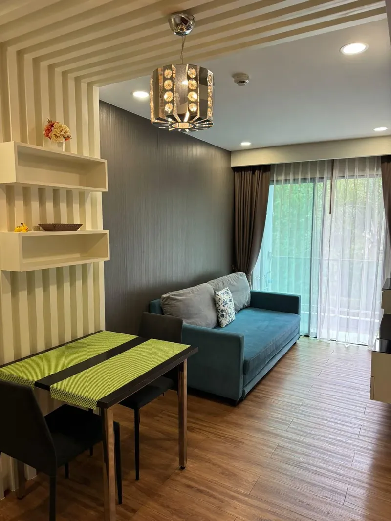 Dusit Grand Park 1 — 1 спальня, 35 м²